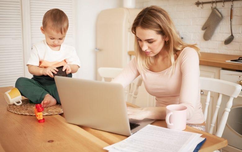 Triple carga mujeres