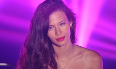 “No te da pena”: Michelle Carvalho enfrenta pregunta por su peso