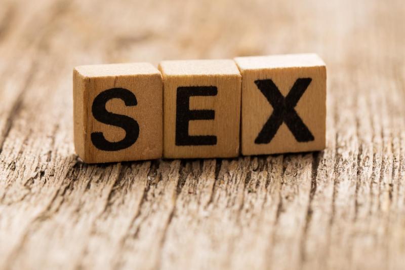 Cubos de letras con la palabra Sex