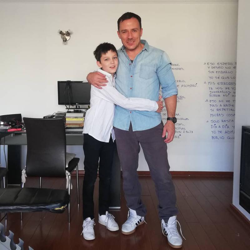 Gonzalo Egas sorprende con gesto en honor a su hijo
