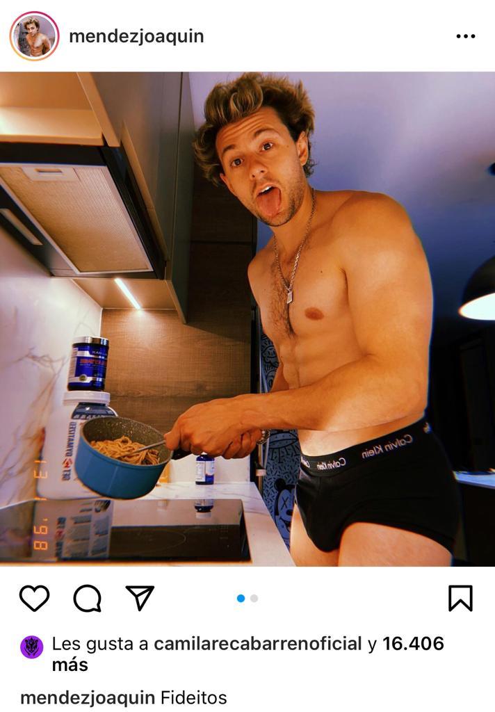 Joaquín Méndez genera confusión con fotos en ropa interior