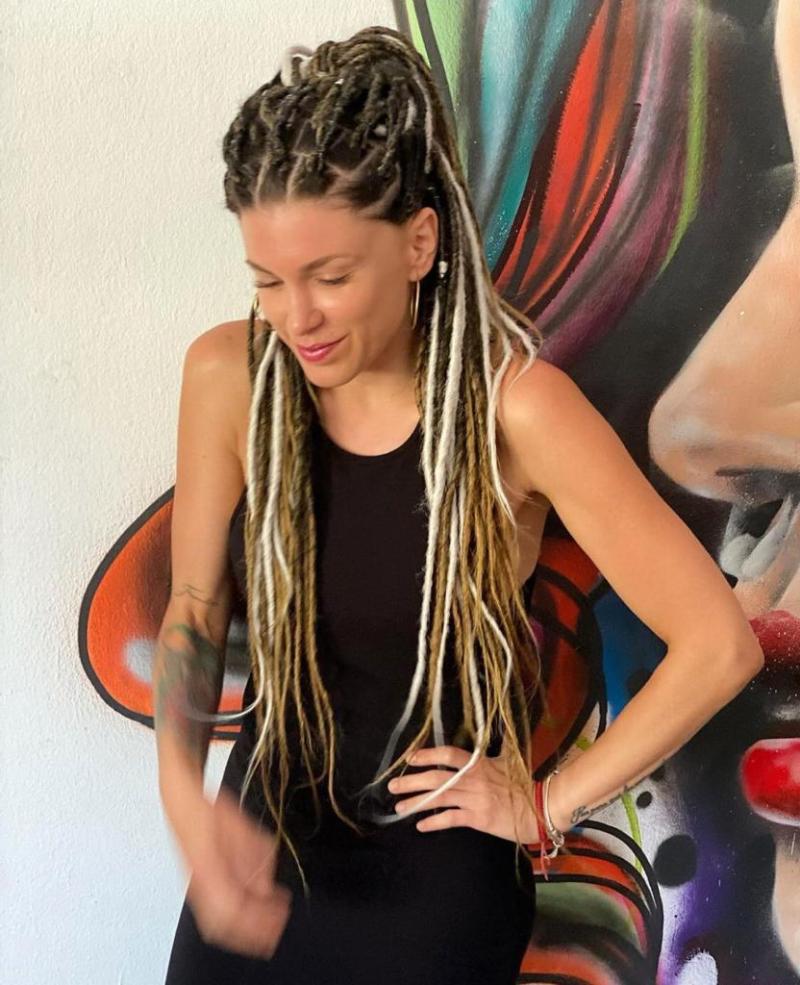 Wilma González luce casi irreconocible tras radical cambio de look