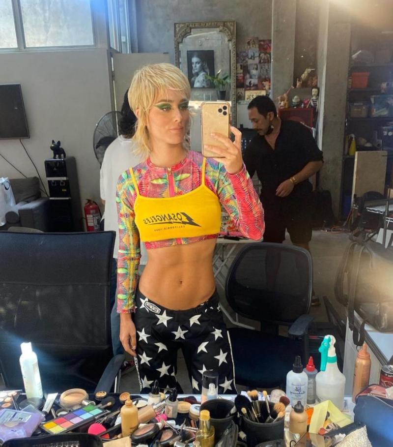 Kika Silva impacta al mostrarse con look a lo Miley Cyrus