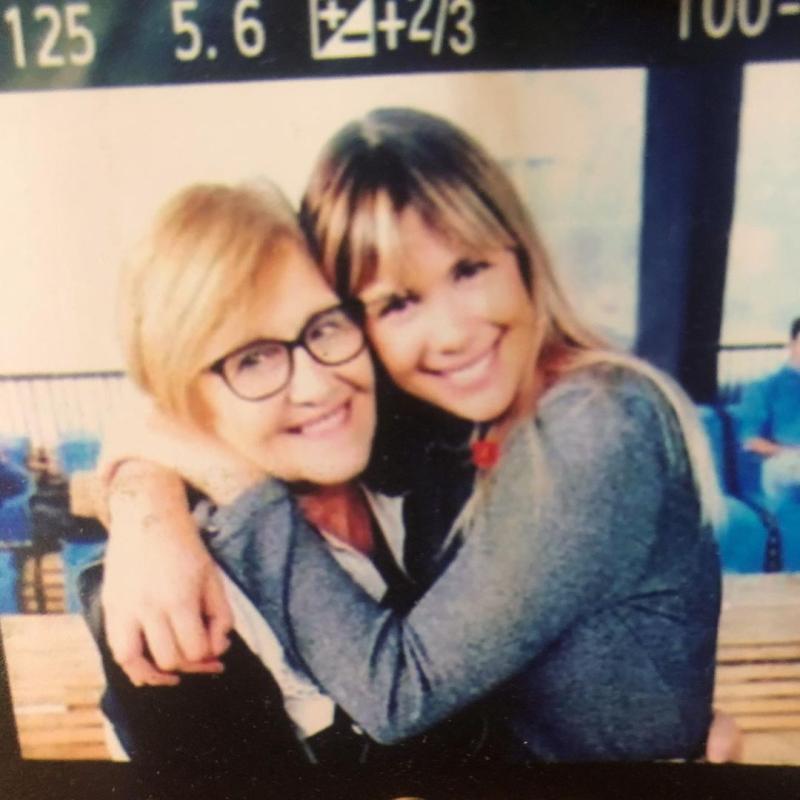 Amigas de Laura Prieto dedican emotivos mensajes por muerte de su mamá