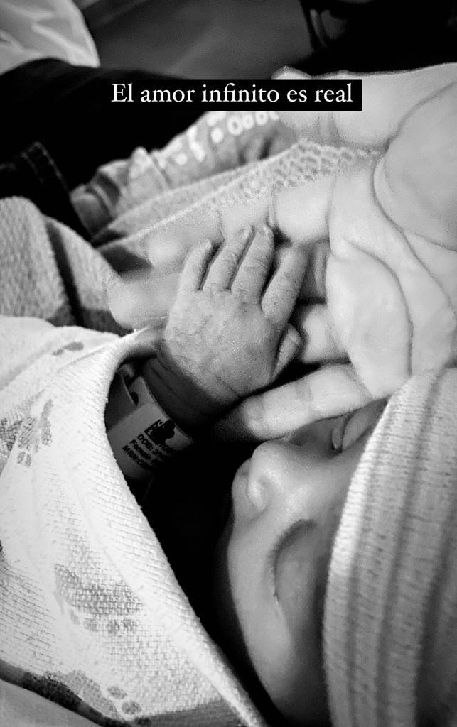 “El amor infinito es real”: Los primeros días de Rocío Toscano como mamá