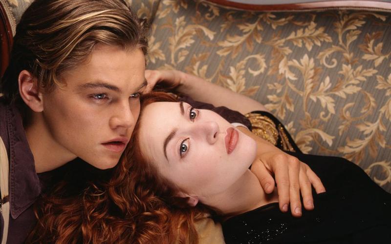 Kate Winslet y Leo DiCaprio en Titanic