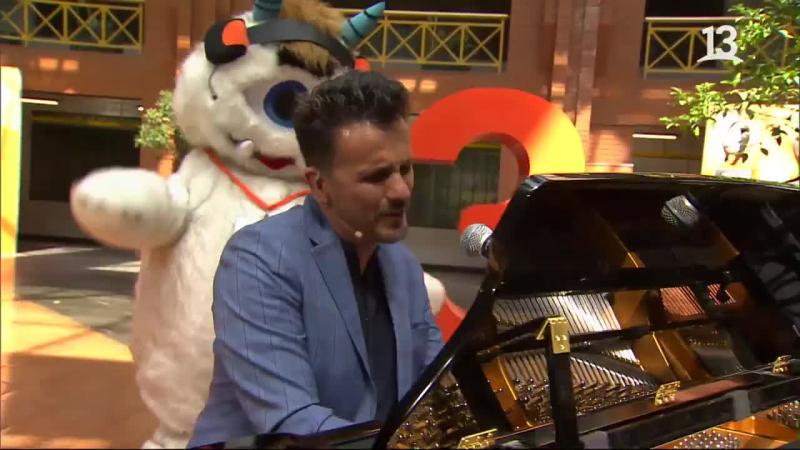 Sergio Lagos interpretó al piano clásico tema de Francis Cabrel