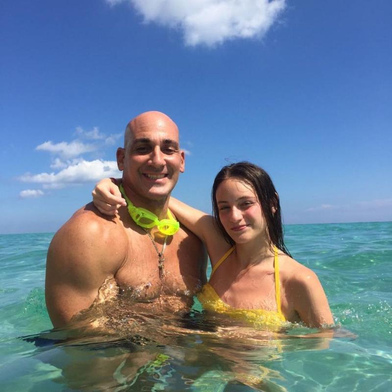 Hija de Luky Buzzio deslumbra con sus videos en TikTok