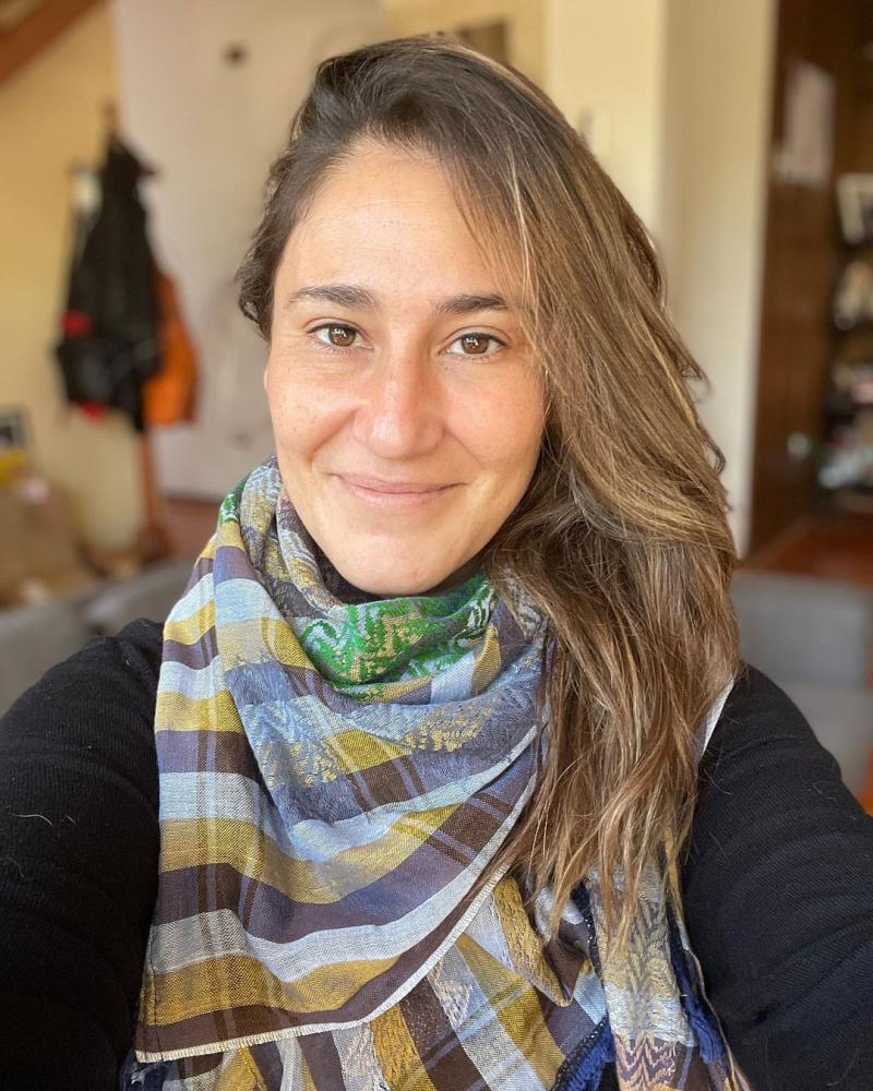 Belén Mora protagoniza discusión con seguidoras por una faja