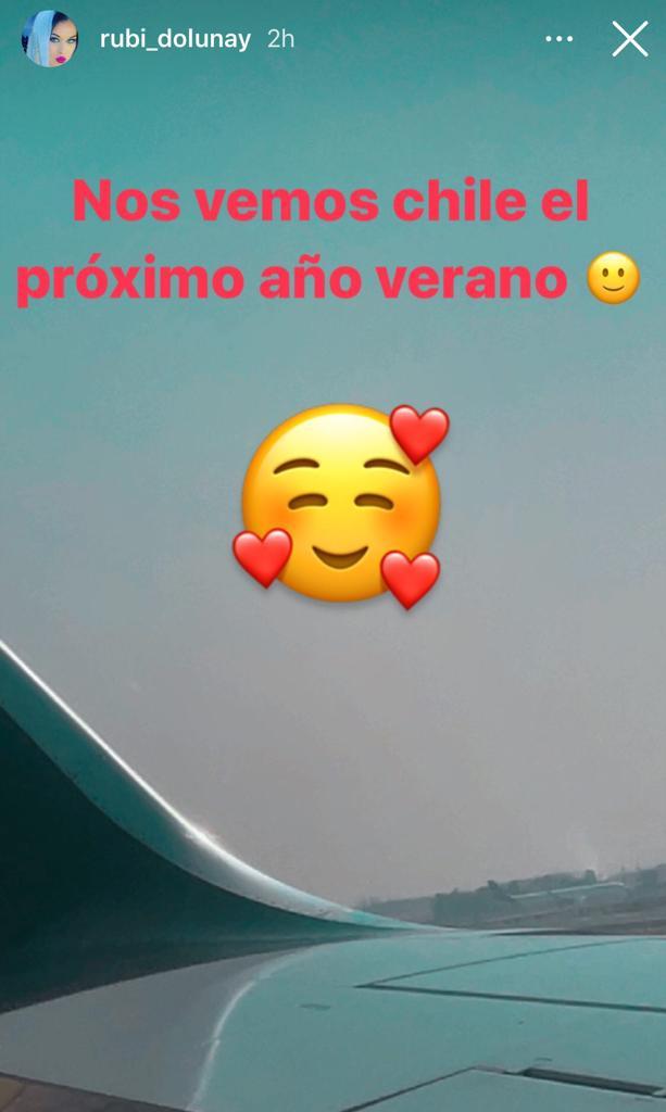 Rubí Galusky se fue de Chile: Partió de viaje en pijama