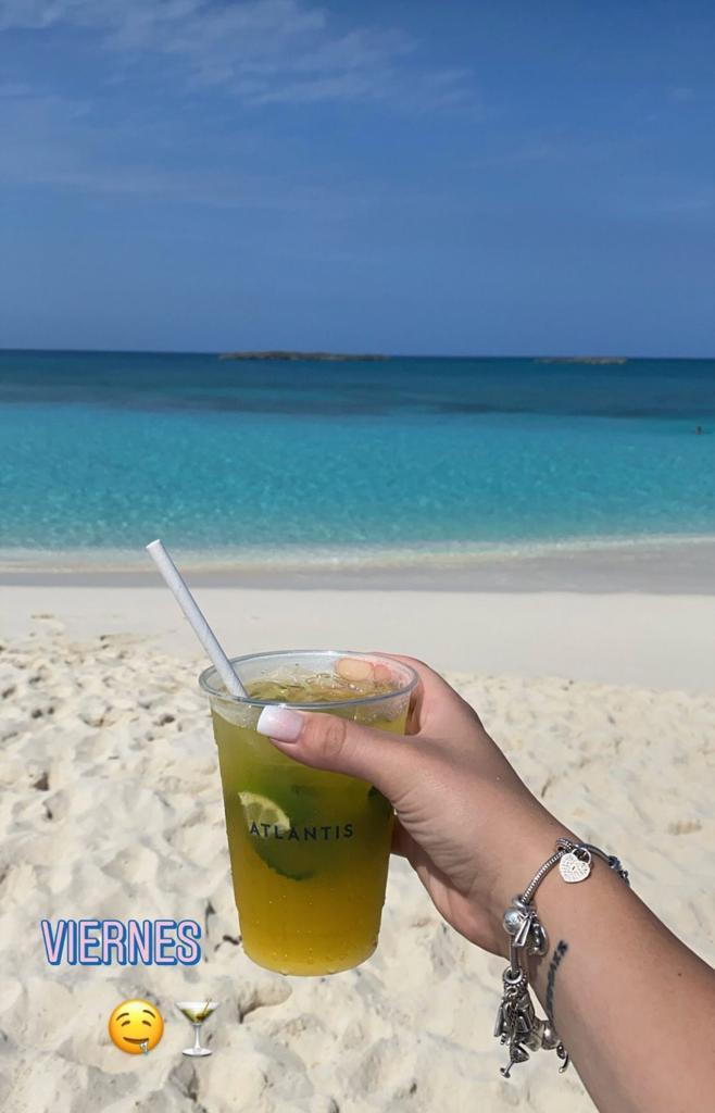 Hija de Marcelo Salas impacta en bikini desde las Bahamas