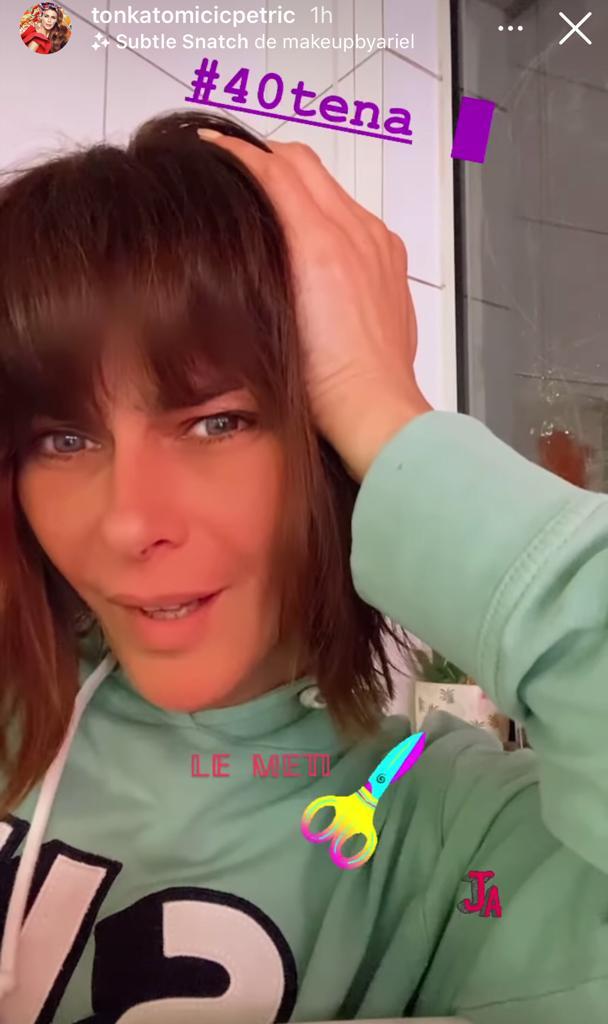 Tonka Tomicic sorprende con nuevo cambio de look