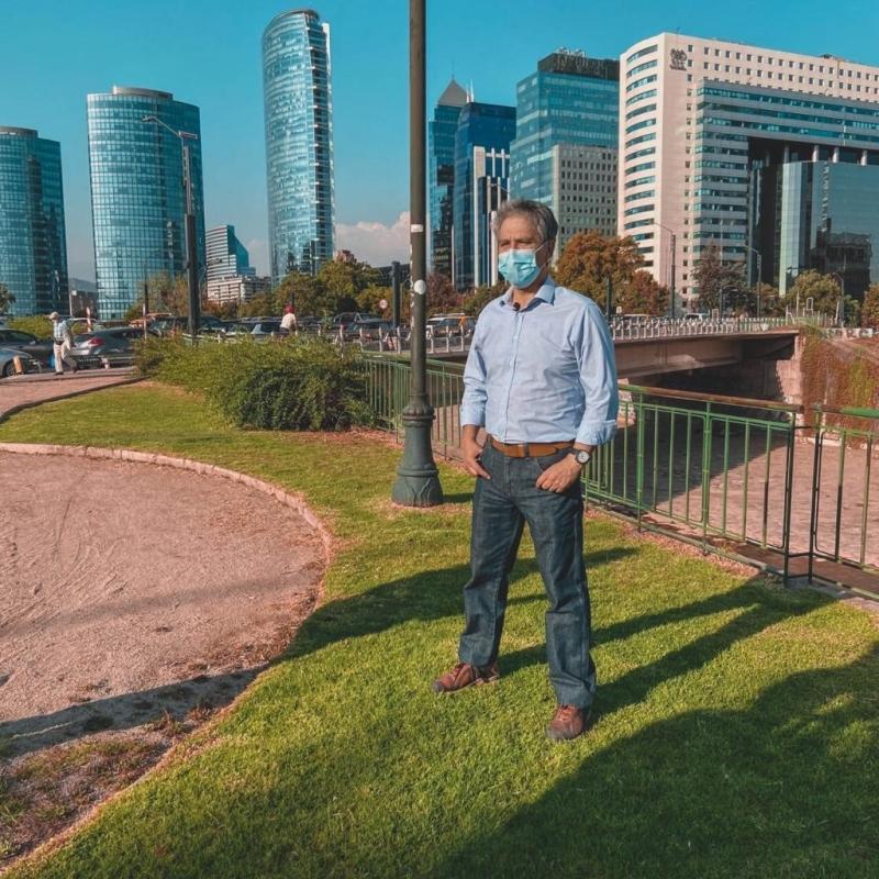 Así será el nuevo programa nocturno de Emilio Sutherland en Canal 13