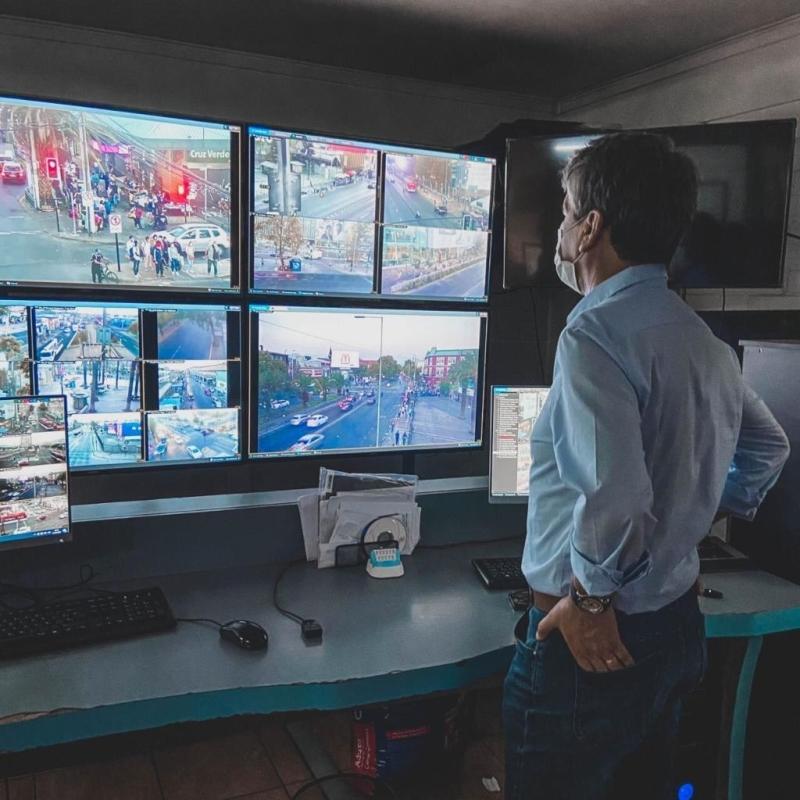 Así será el nuevo programa nocturno de Emilio Sutherland en Canal 13