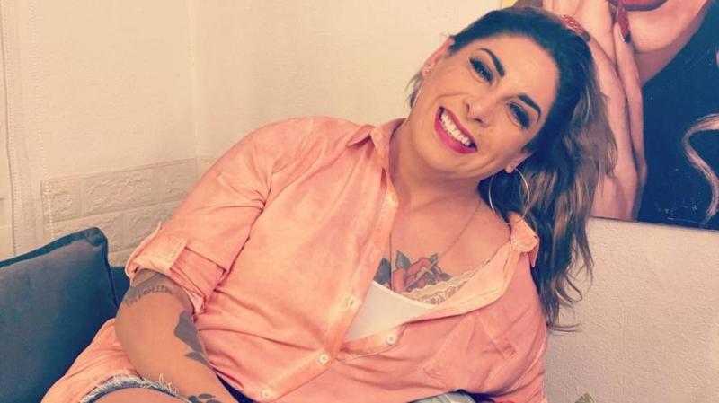 Botota Fox es comparada con Carmen Gloria Arroyo por foto