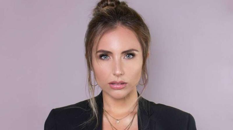 Ángela Duarte sorprende al mostrar sus particulares manos