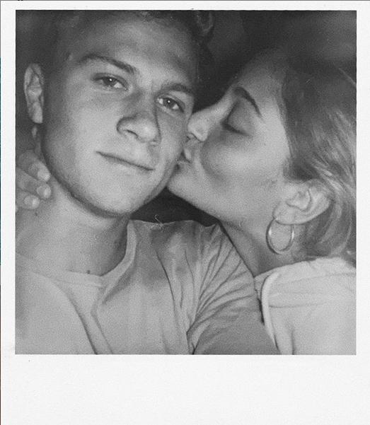 Hija de Rafa Araneda y Marcela Vacarezza sorprende con revelación amorosa