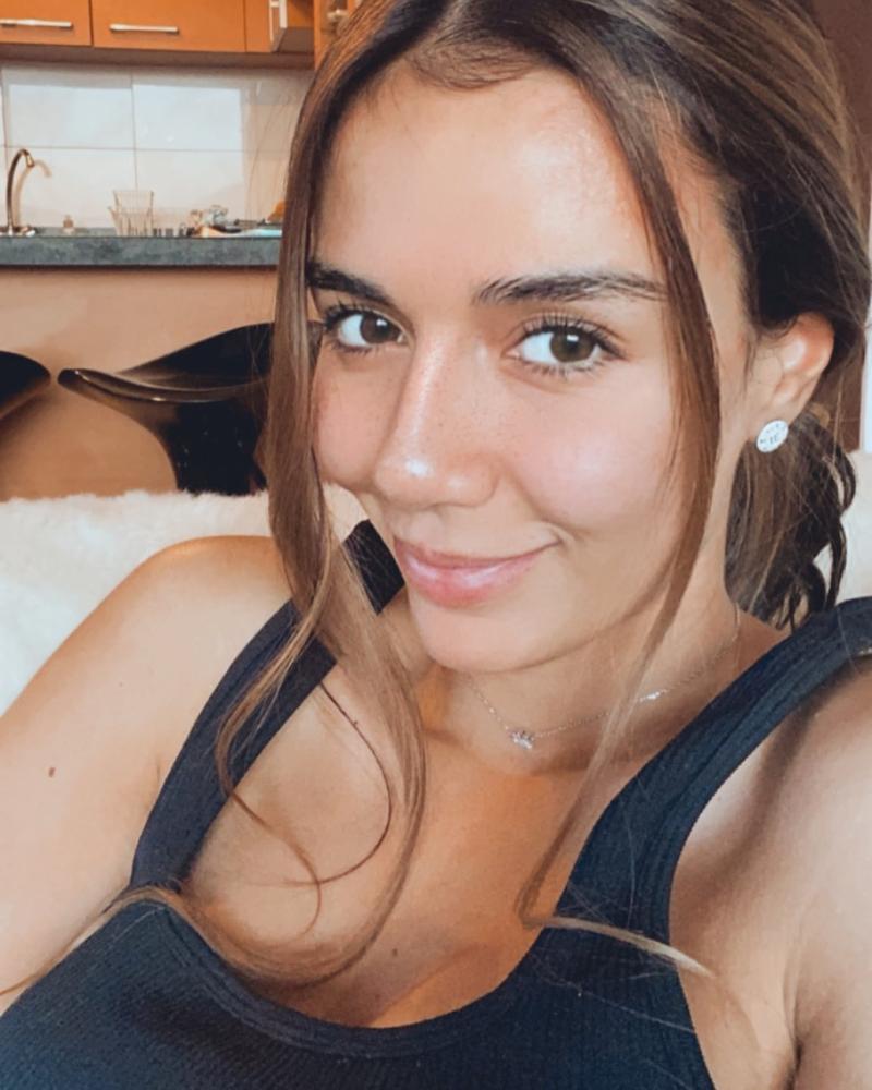 Steffi Méndez presente a su guapo pololo sueco