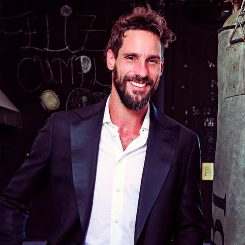 Gonzalo Valenzuela se muestra con su hija tras quiebre