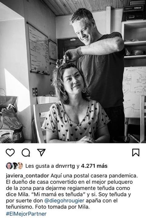 Marido de Javiera Contador le tiñe el pelo en pandemia
