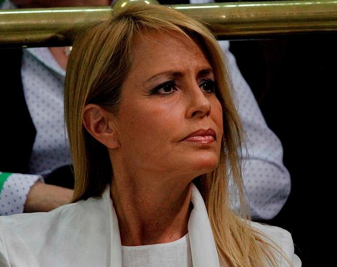 Cecilia Bolocco protagoniza insólito chascarro con su ropa