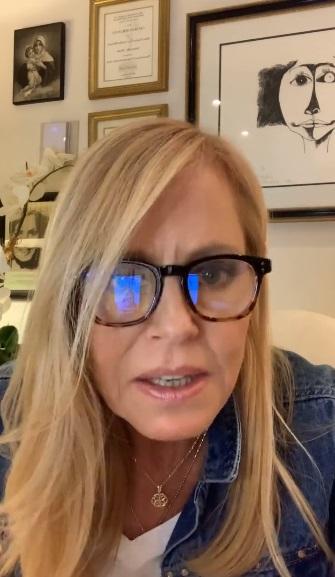 Cecilia Bolocco protagoniza insólito chascarro con su ropa