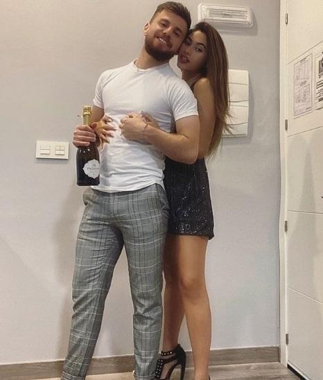 Sobrina de Coté López debuta como modelo