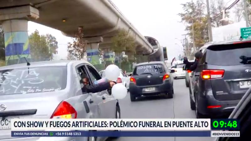 Polémico funeral en Puente Alto con show y fuegos artificiales