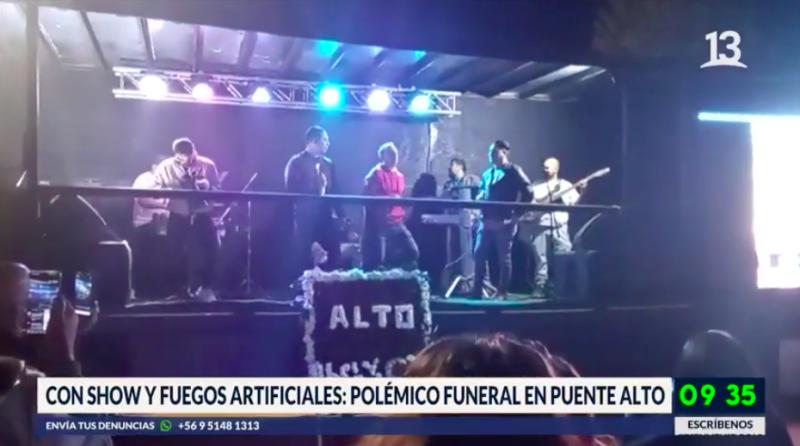 Polémico funeral en Puente Alto con show y fuegos artificiales