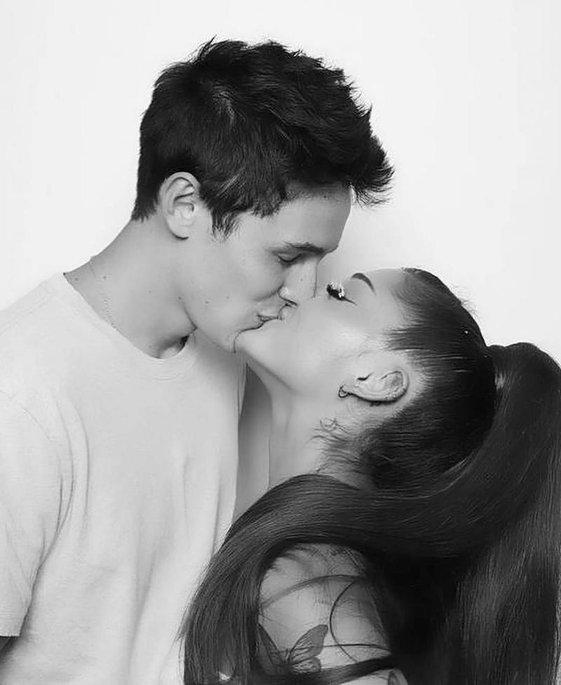 Los detalles de la boda de Ariana Grande y Dalton Gomez