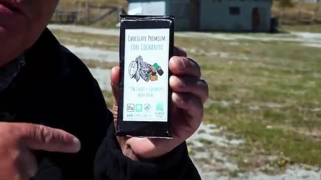 Alipio Vera conoce chocolate de cochayuyo