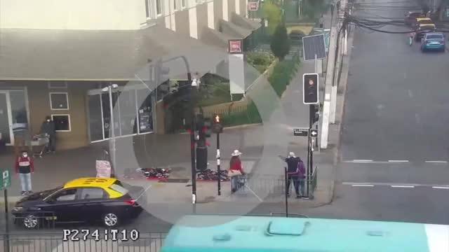 SOS mujer es detenida