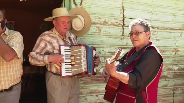 Viejo amigo del programa recibe reconocimiento