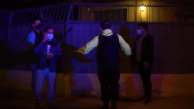 Taxistas detienen a colega que manejaba ebrio