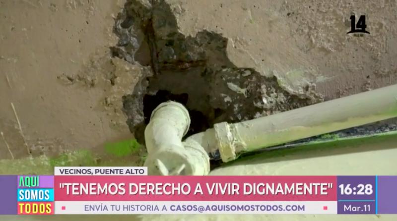 Vecinos de Bajos de Mena denuncian graves daños en sus departamentos