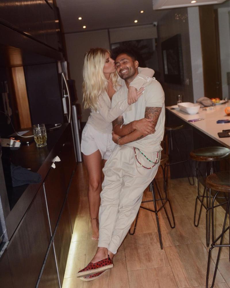 Coté López le hizo una canción a Luis Jiménez por su cumpleaños