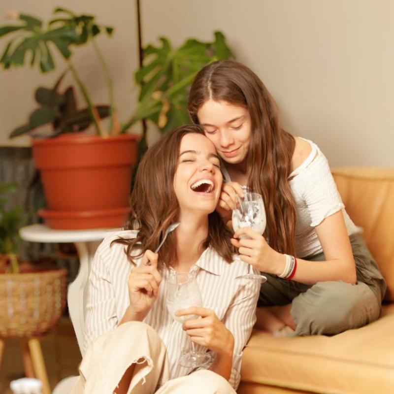 Millaray Viera emociona con interpretación junto a su hija Julieta