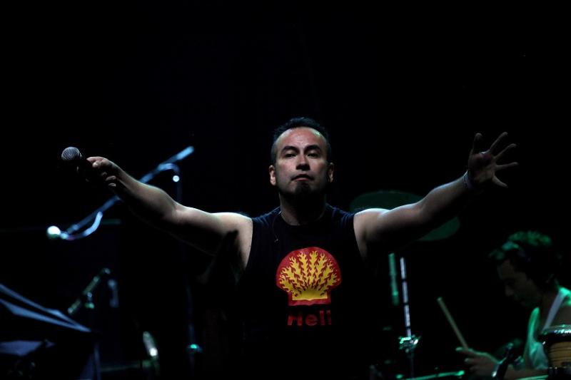 Vocalista de Chancho en Piedra se casó con influencer