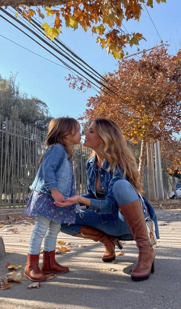 Gala Caldirola se luce con “matchy mattchy” junto a su hija
