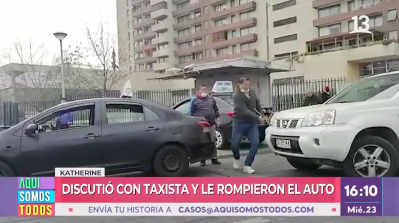 Violencia al volante: Auto de una mujer fue destruido por taxista