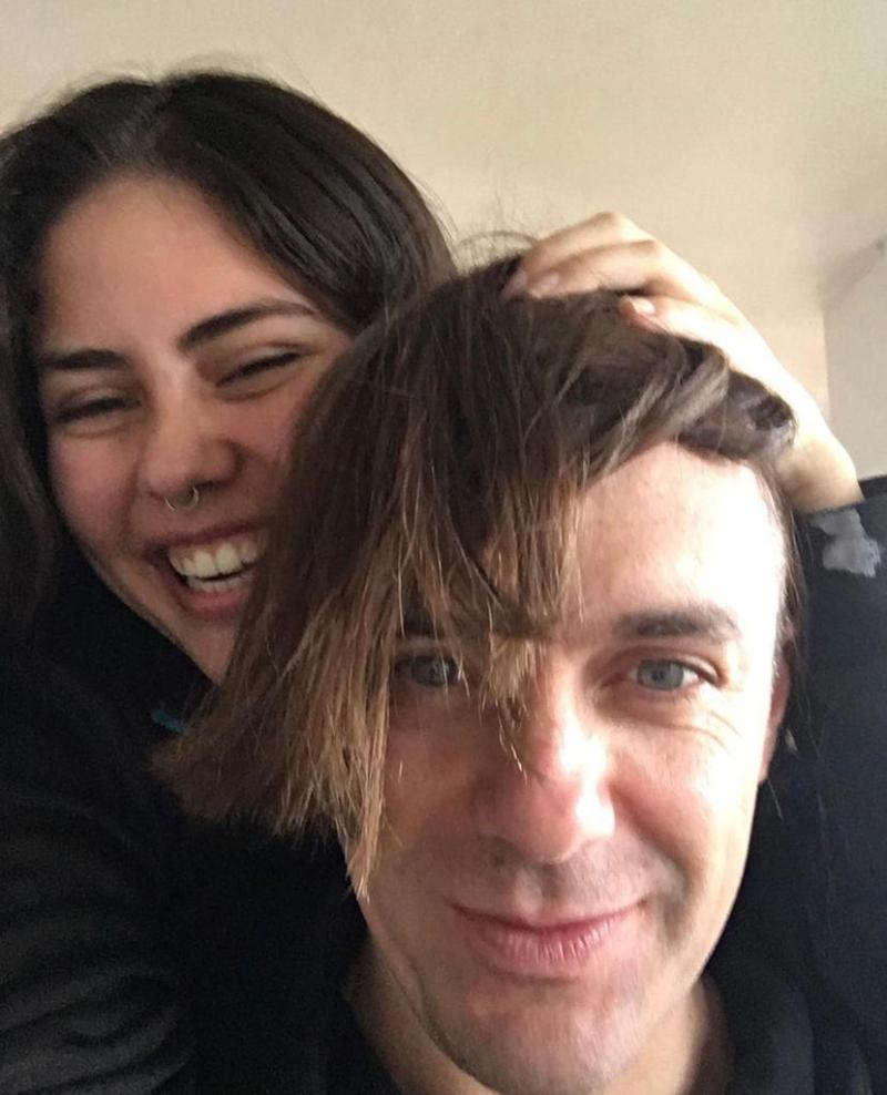 César Sepúlveda celebra los 18 años de su hija