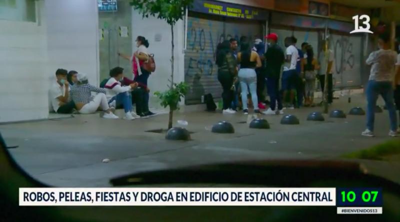 Vecinos denuncian robos, fiestas y peleas en edificio de Estación Central