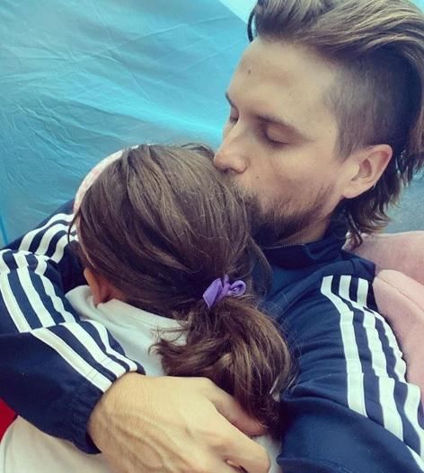 Jean Philippe Cretton comparte tierna imagen junto a su hija