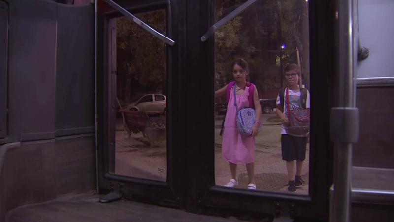 Una inesperada llamada pone en peligro el viaje de Gaspar y Laura