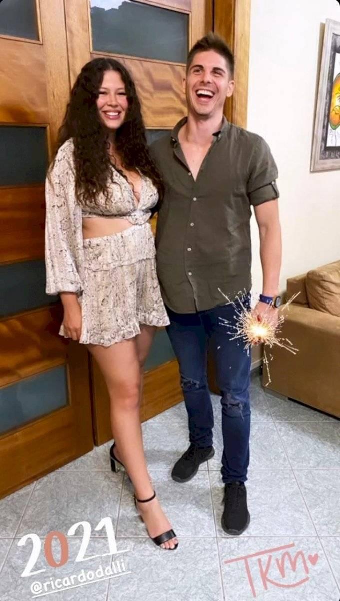 Michelle Carvalho publica románticas fotos con su pololo