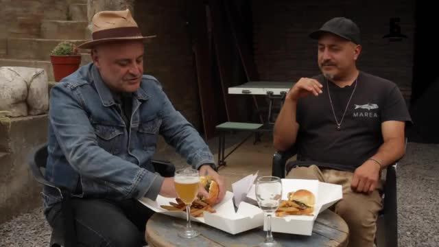 Marcelo Cicali probó por primera vez hamburguesa con erizos