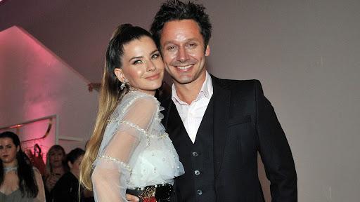 Benjamín Vicuña y China Suarez compran millonaria casa