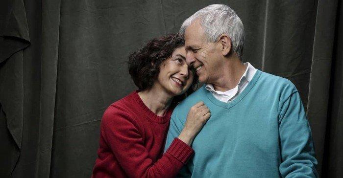 Paulina Urrutia se emociona al hablar del Alzheimer de su marido