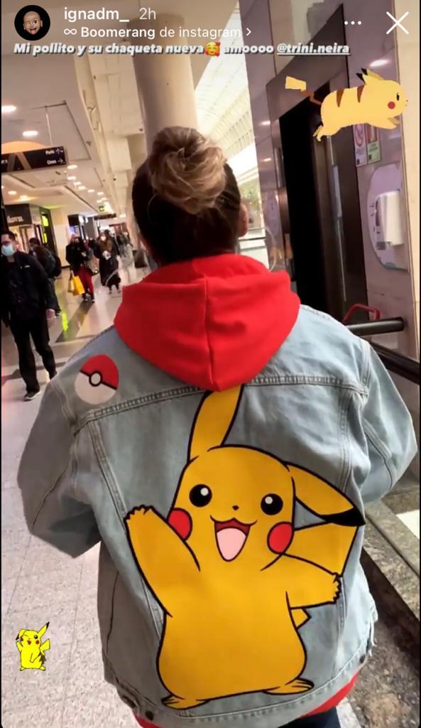 Trini Neira se luce con estilosa chaqueta de Pokémon