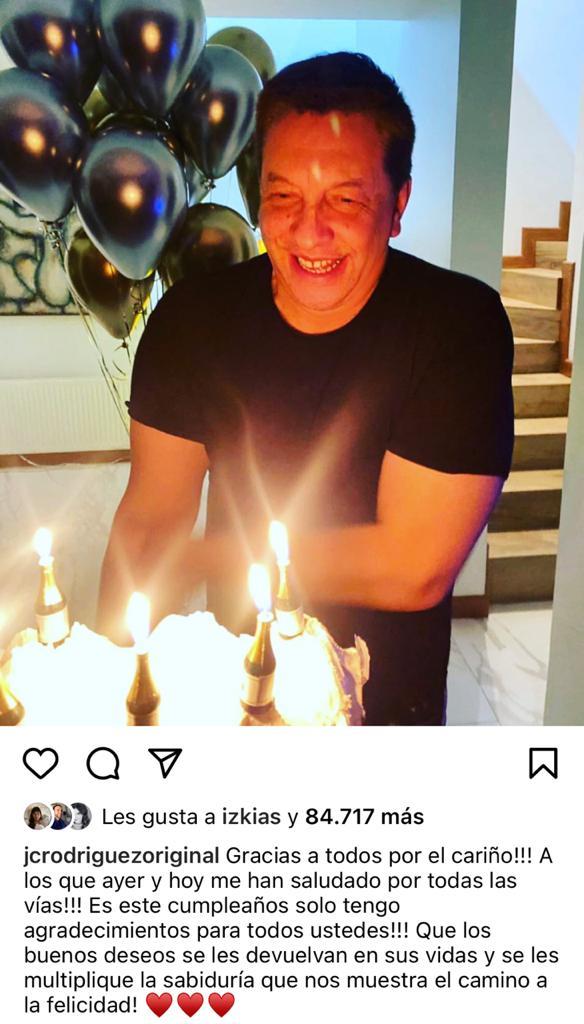 Polola de Julio César Rodríguez demuestra su amor con postal